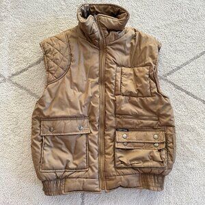 Men’s 80s Tan Utility Puffer Vest Rugged Outdoor Layering Standing Collar Sz Med